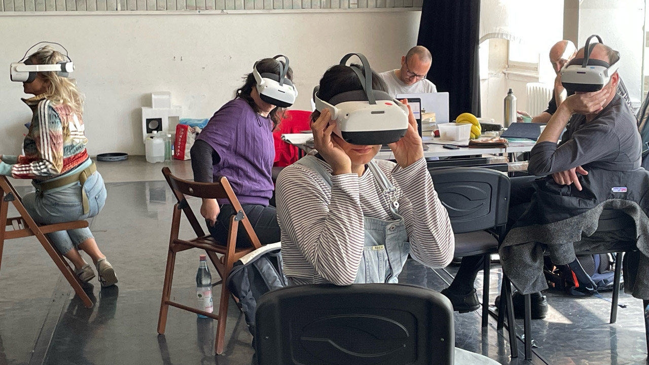 Flinnworks Team mit VR-Brillen